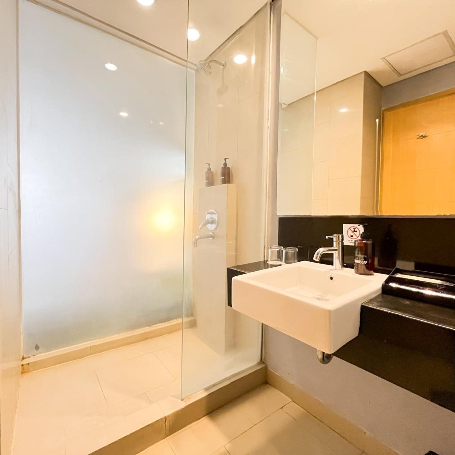غرفة تنفيذية بسرير مزدوج، Luminor Hotel Metro Indah Bandung 9/10