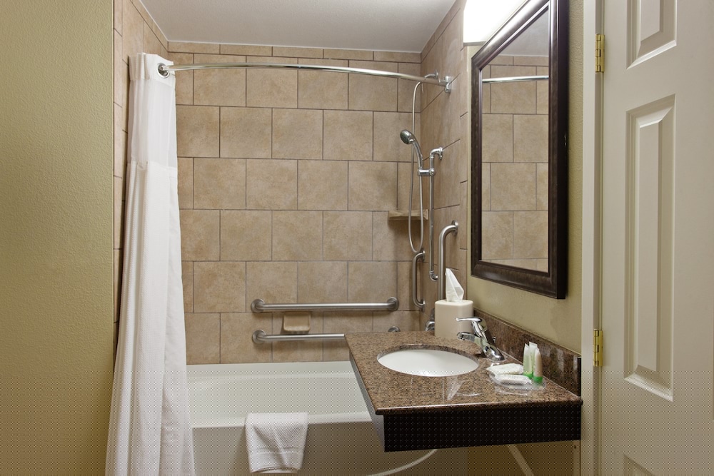 Staybridge Suites Fairfield Napa Valley Area 18/66