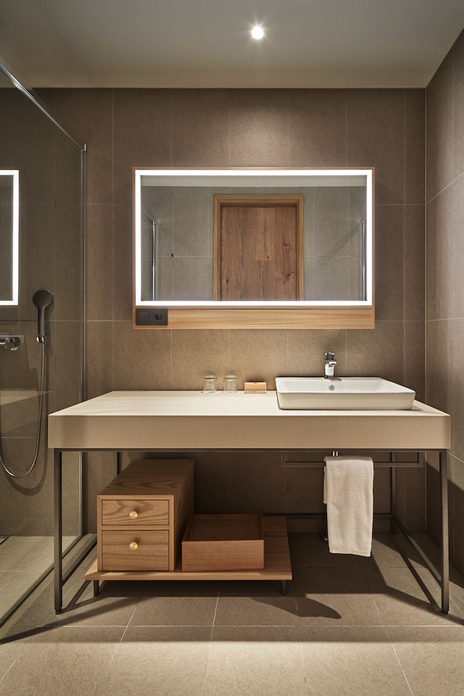 Hotel Anteroom Seoul 35/36