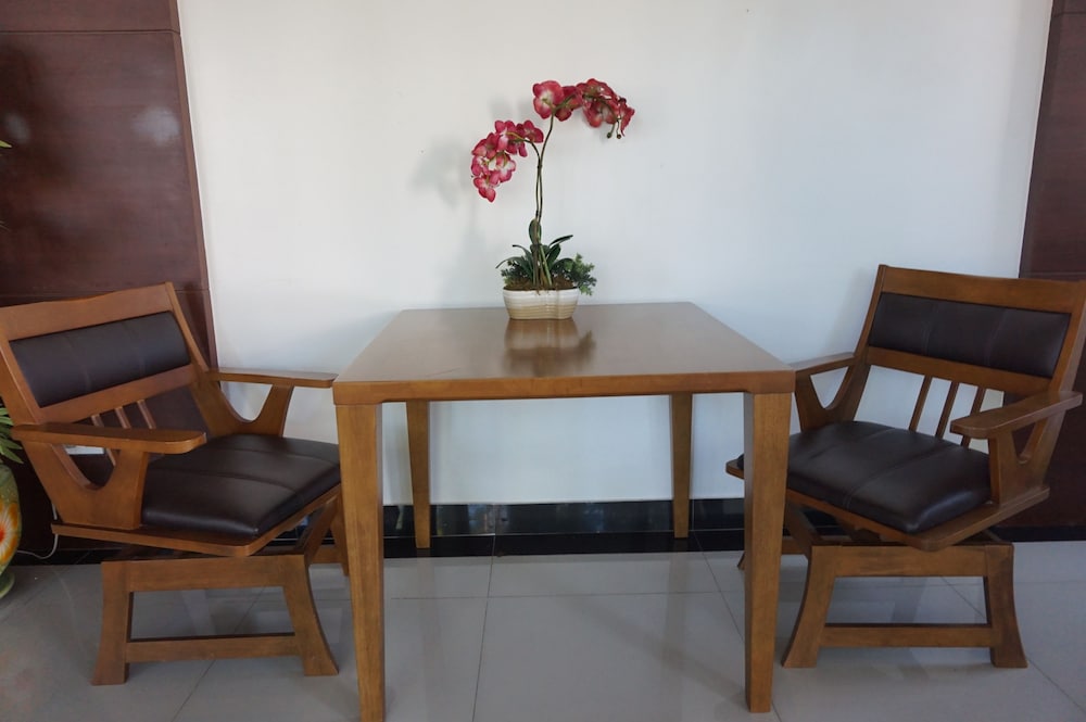 Panwalee Hotel 46/64