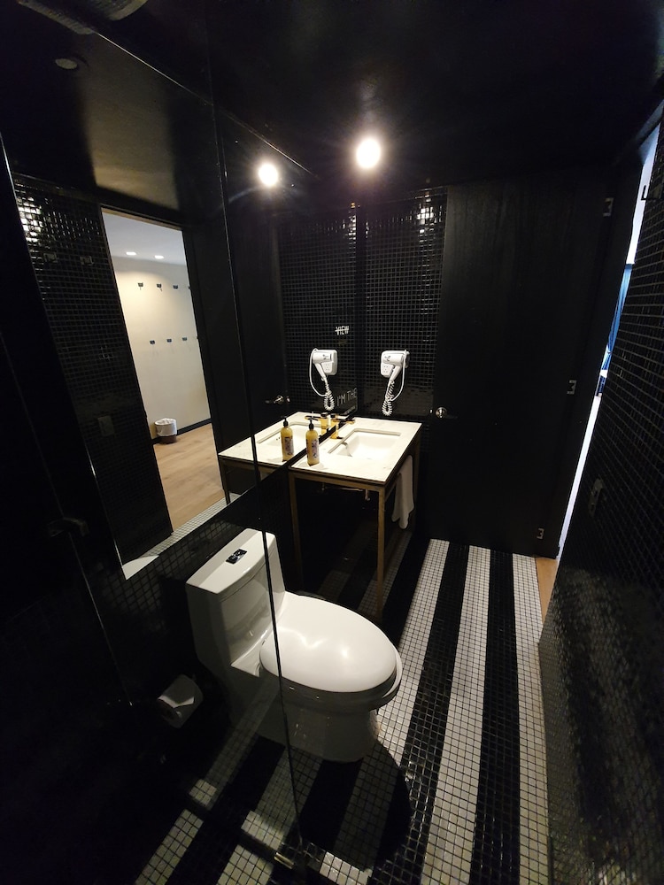 Viajero Bogota Hostel And Spa Ex Hotel Monserrat 70/73