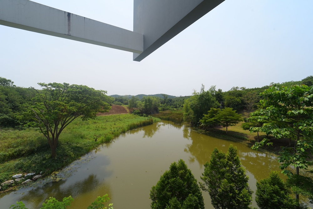 THE GALLERY KHAO YAI HOTEL AND RESIDENCE 3/50