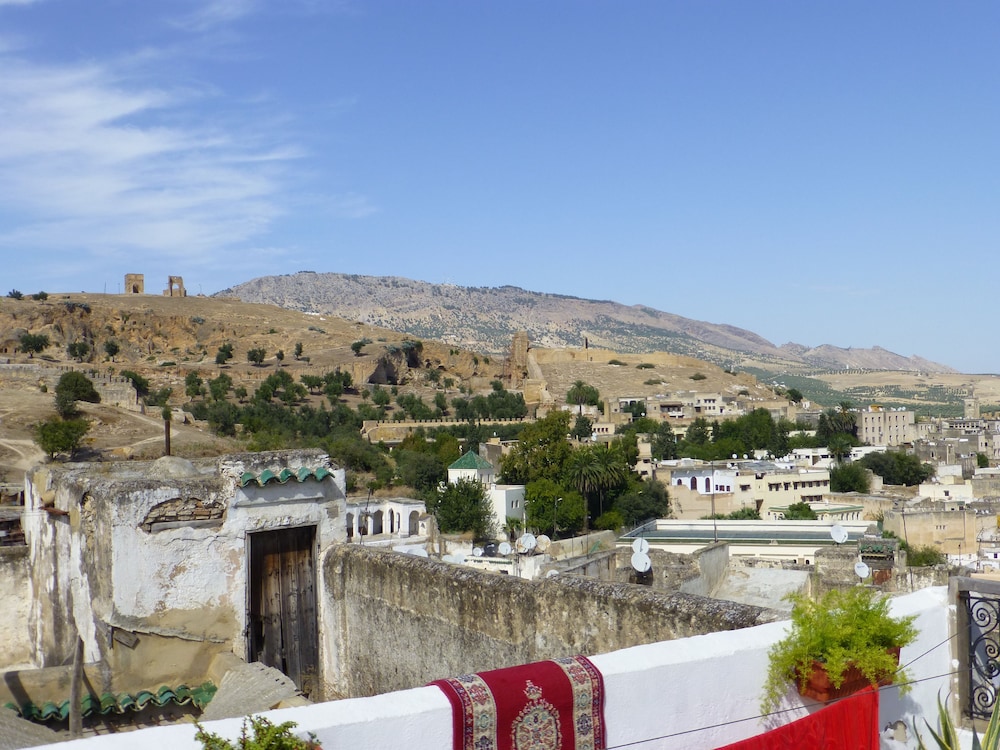 Dar Naima - Hostel 34/36