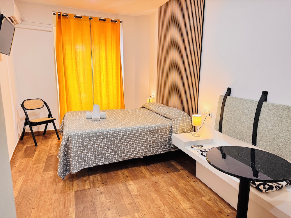Hostal Rayuela 62/72