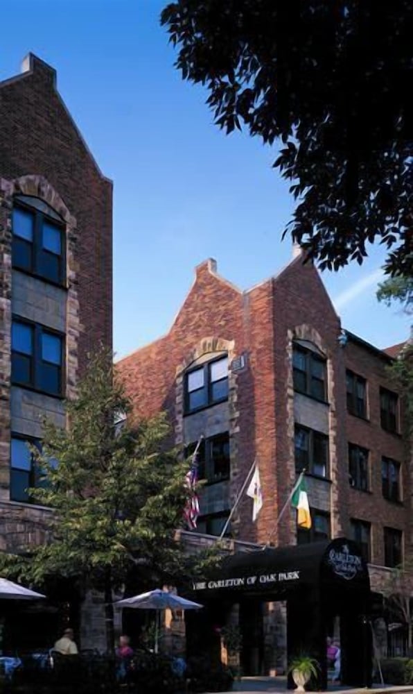 Carleton of Oak Park 7/43