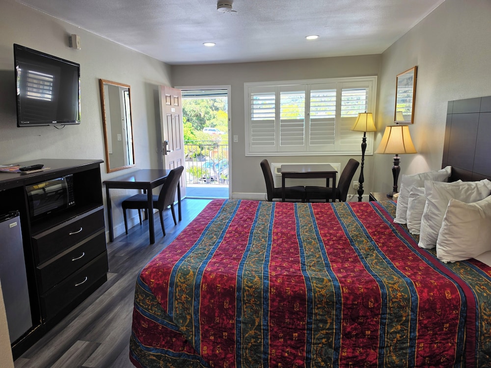 San Luis Inn And Suites 30/70