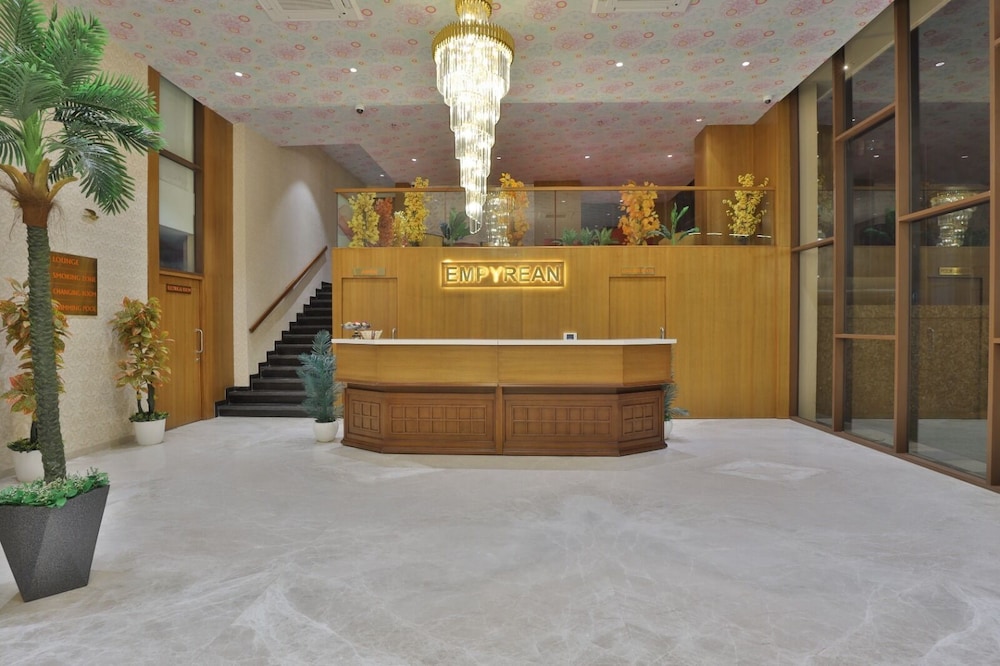 Hotel Empyrean 9/49