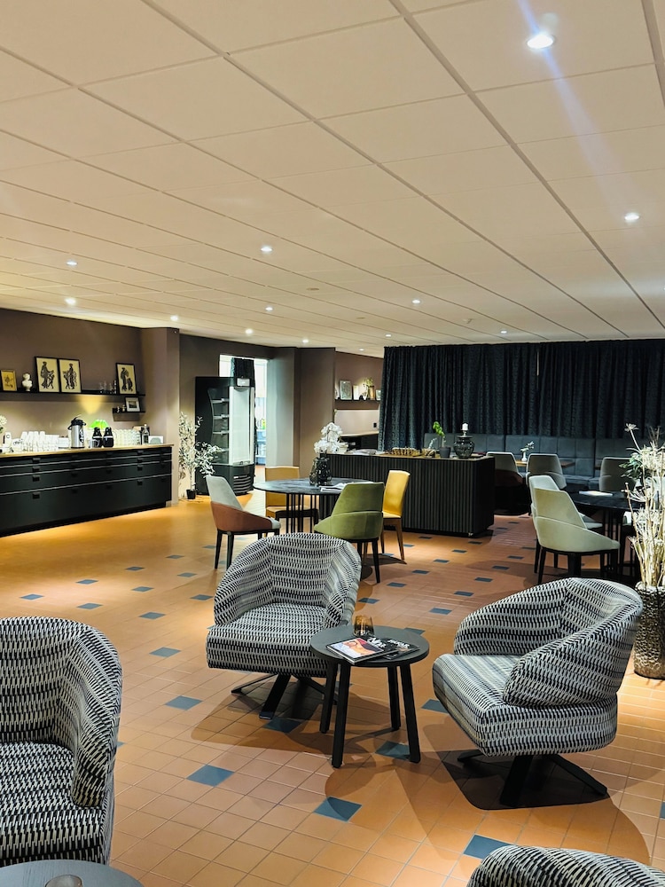 Hotel Bifrost 40/50