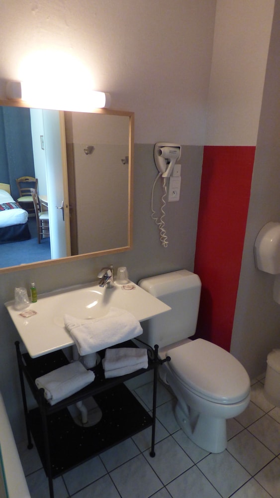 Citotel de la Vallee 28/35