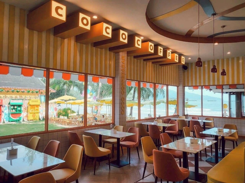 COCONUT BEACH RESORT 56/74