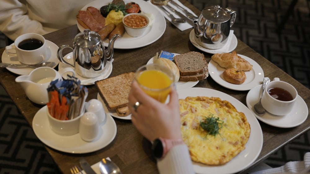 Talbot Hotel Midleton 45/60