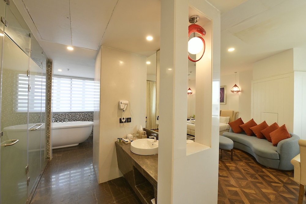 Hotel Pal Heights Mantra 47/47