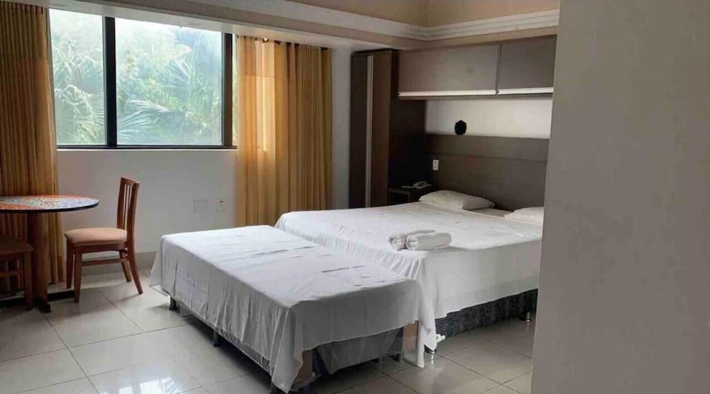 Tropical Executive Hotel 27/62