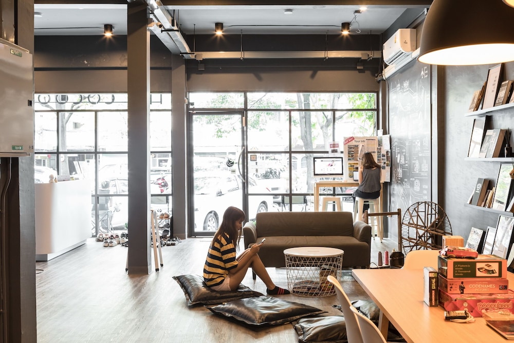 The Cocoon Hostel 34/49