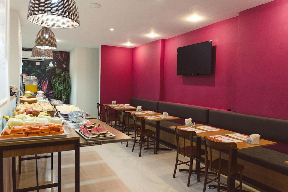 Clh Suites Domingos Ferreira 63/67