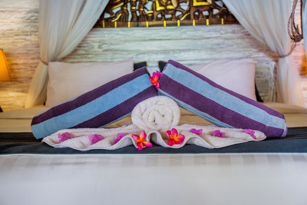 Lembongan Bay Shore Huts 18/71