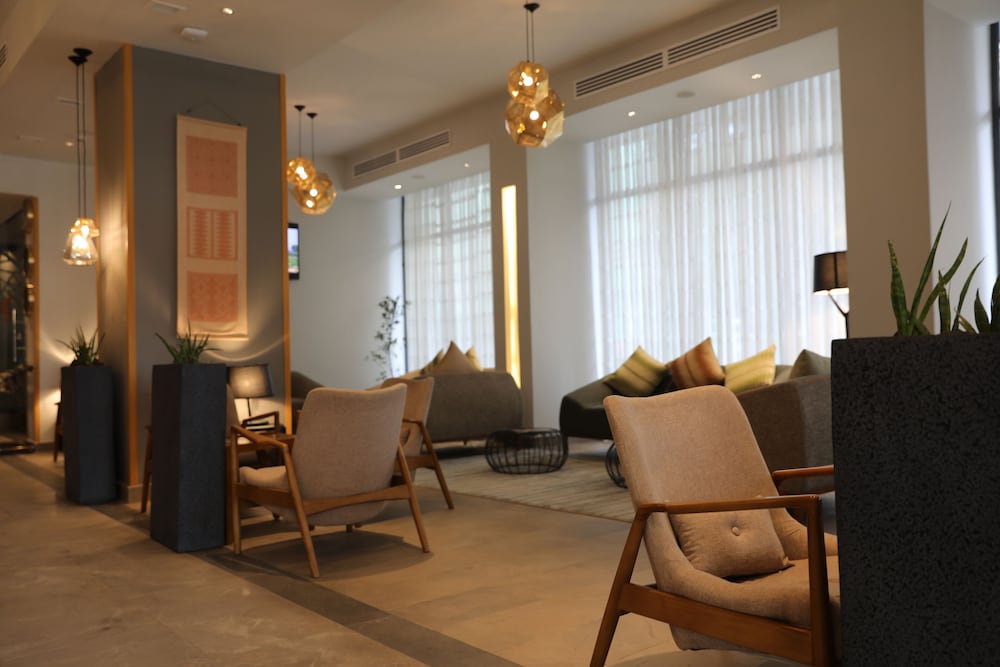 Mado Hotel 51/66