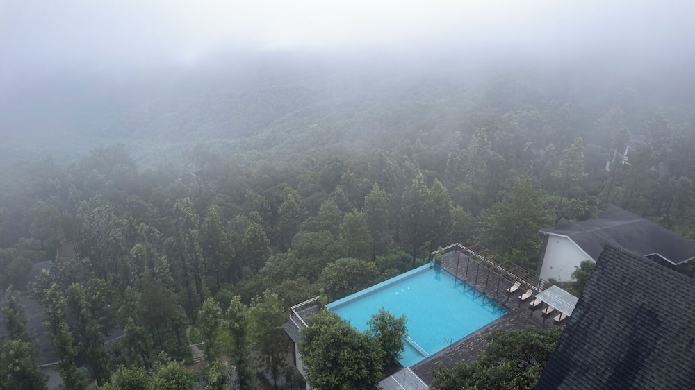 Trivik Chikmagalur 47/50