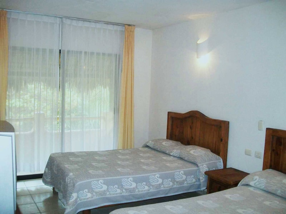 Hotel Istirincha 11/42