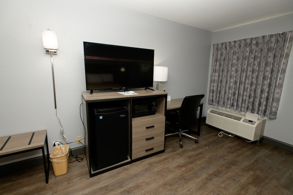 Home Town Inn Ringgold 46/55