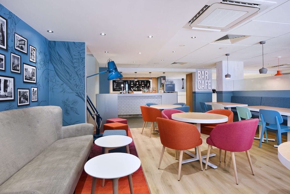 Travelodge Edinburgh Central 24/43