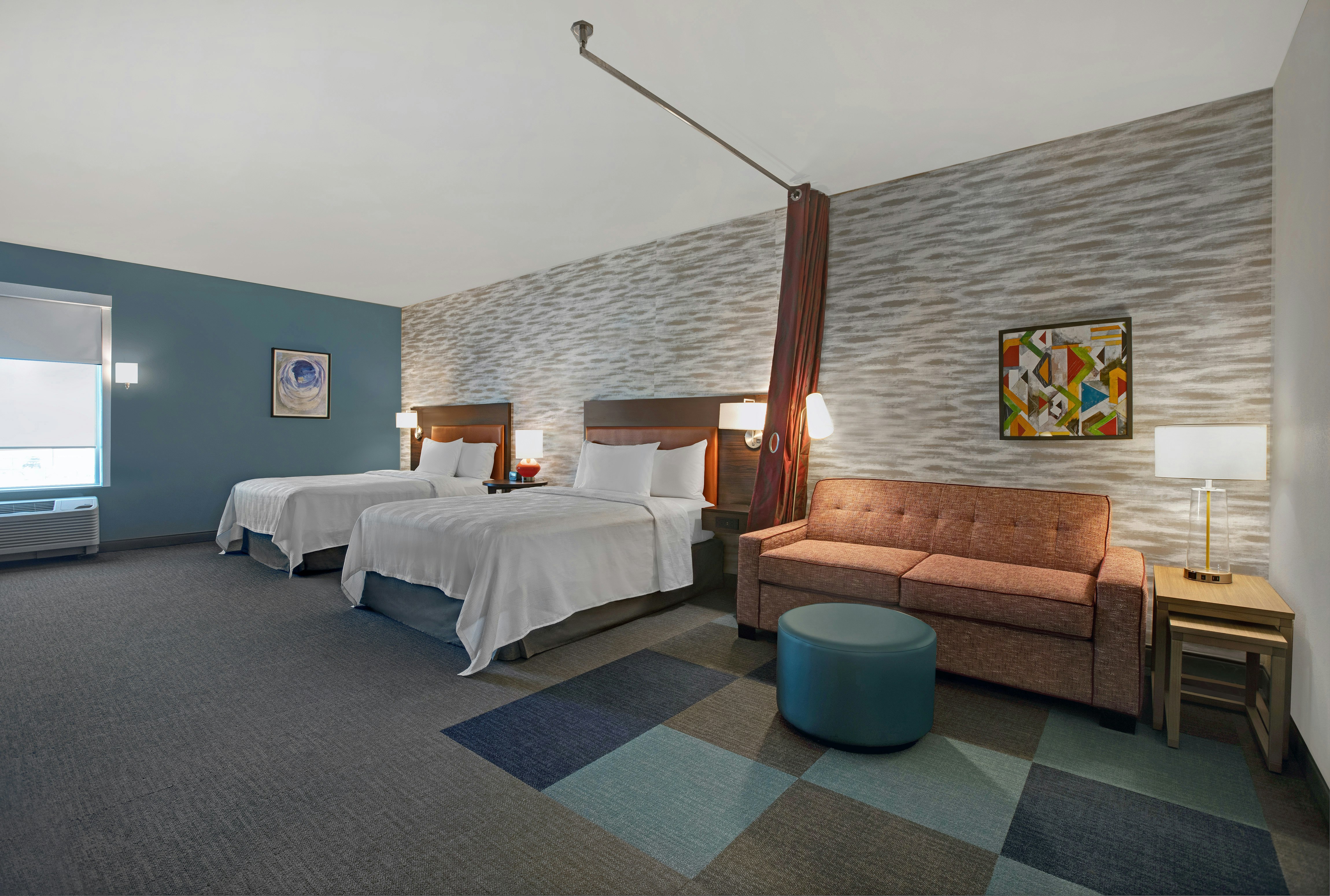 Studio, 2 Queen Beds, Accessible