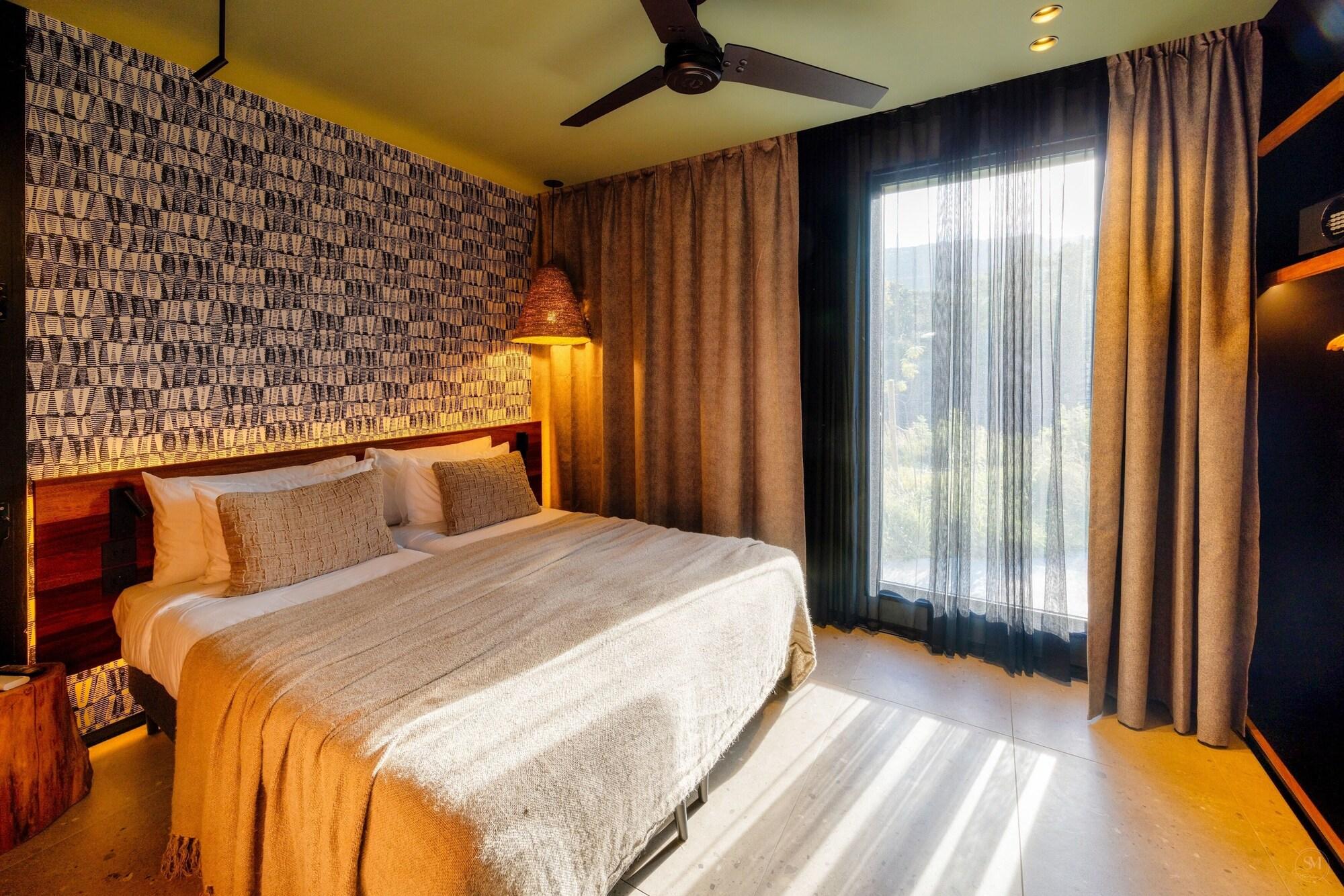 Wood Hotel & Spa 9/50