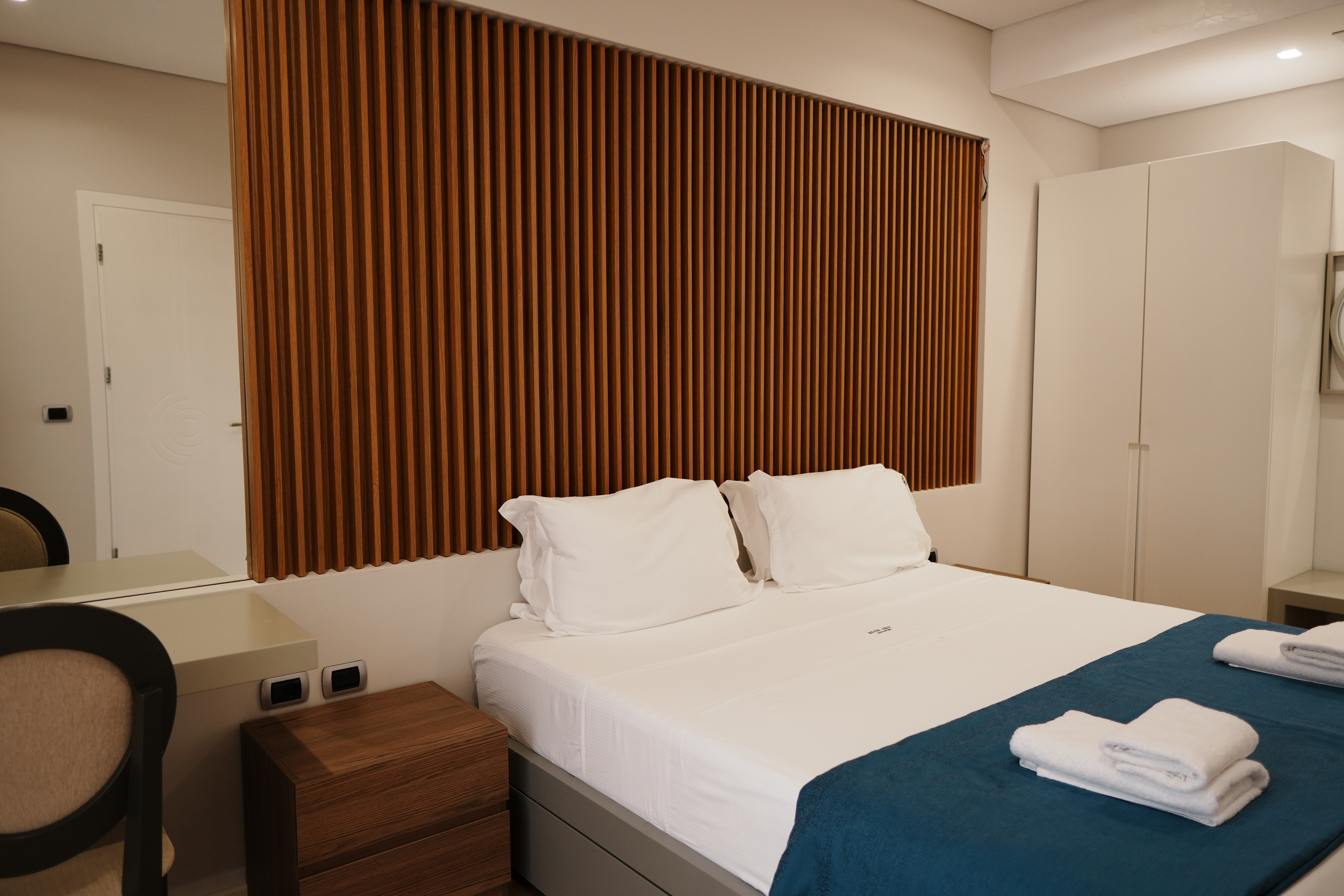 جناح سوبيريور بإطلالة على البحر بشرفة، Blue Sky Hotel 2/10