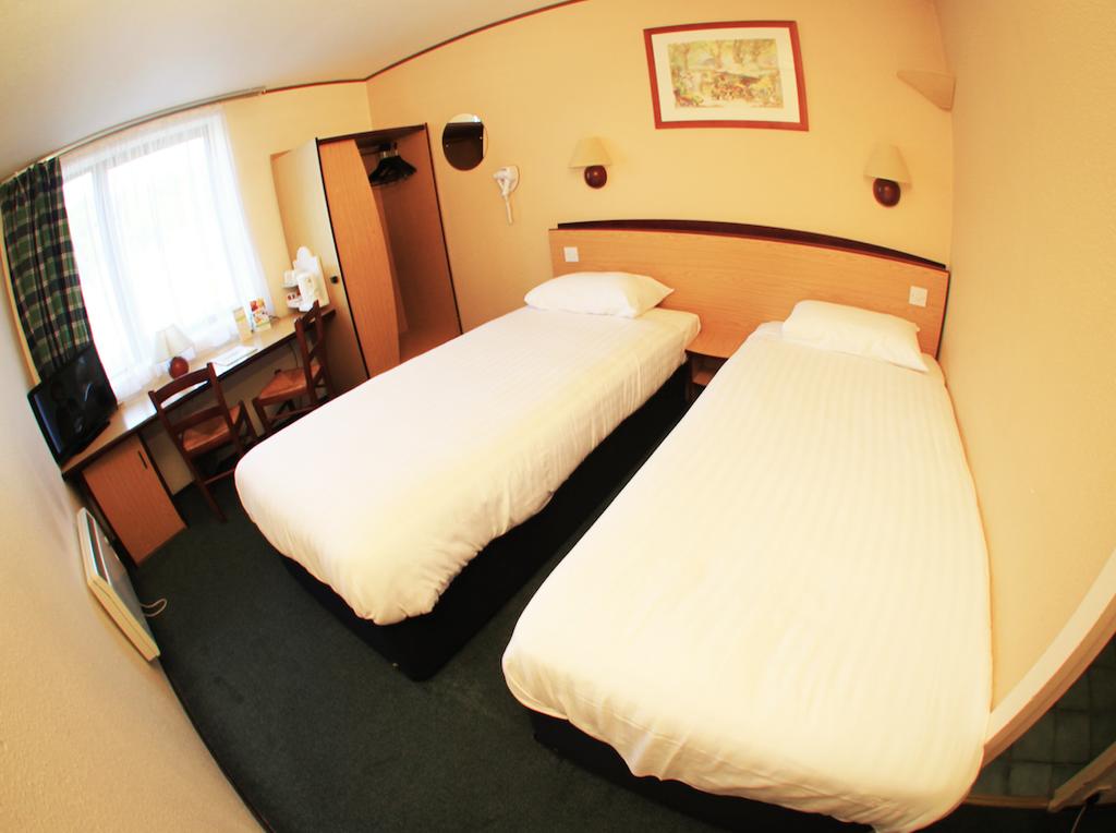 Travelodge Washington A1 (M) Northbound 9/15
