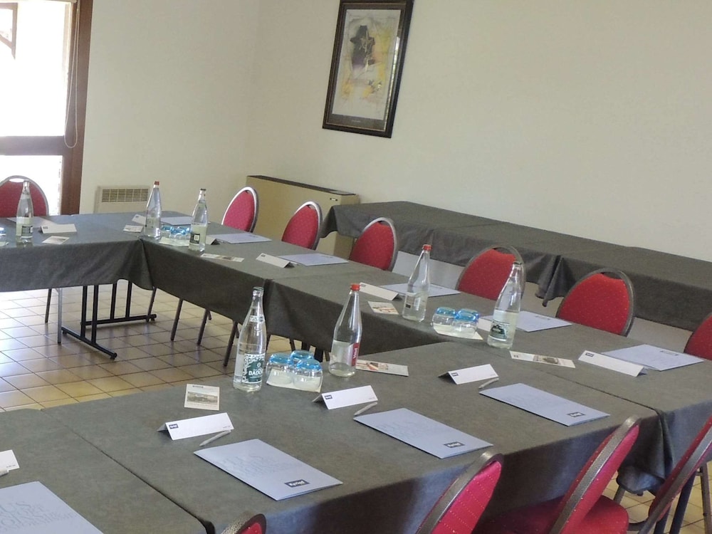 Kyriad Chateauroux 27/37