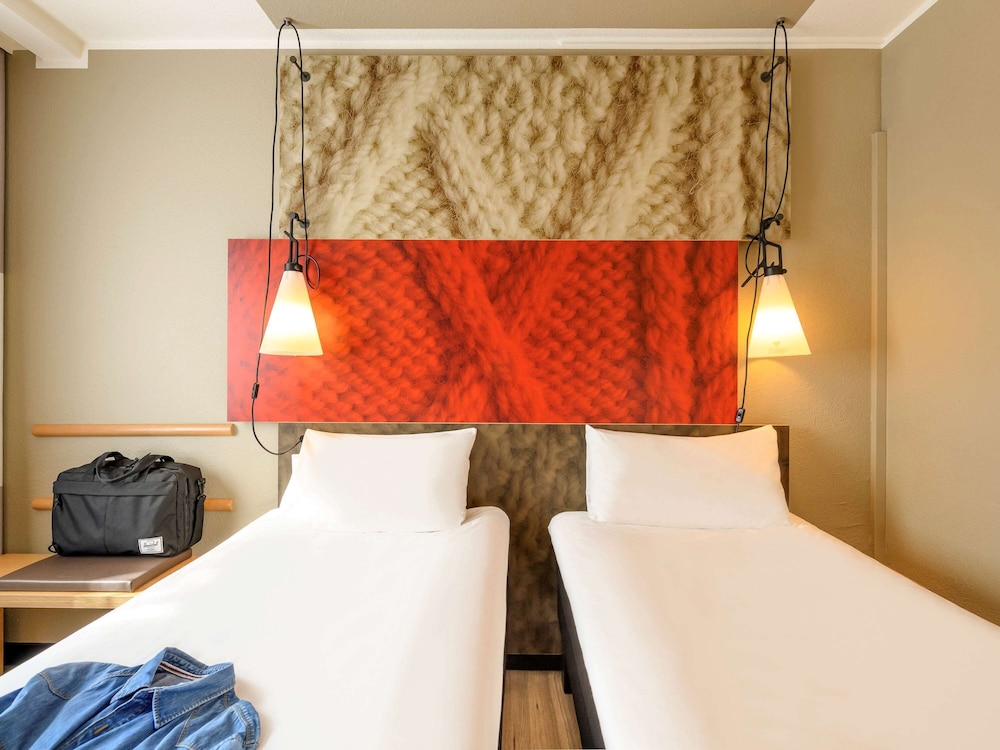 Ibis Mainz City 16/49