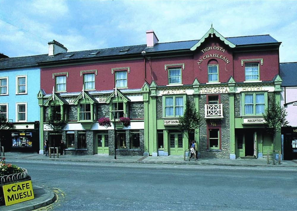 Castle Hotel Macroom 1/28
