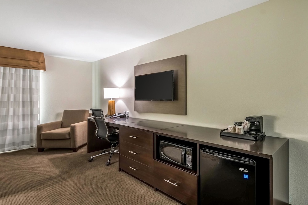Sleep Inn and Suites College Station Area 41/46