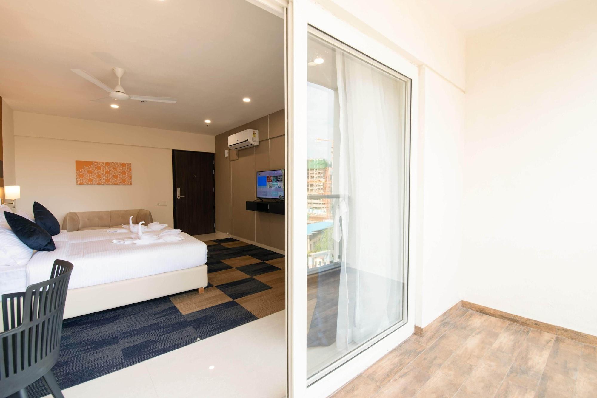 StayBird - B Suite, Business Hotel, Kharadi (ex I suite Beacon) 27/52