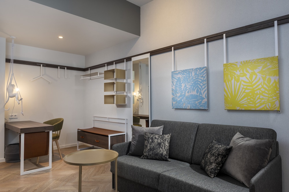 Flightgate Munich Airport Hotel, a member of Radisson Individuals 29/50