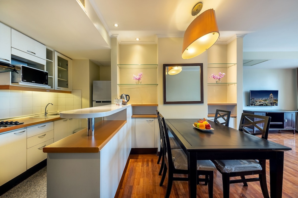 Bandara Silom Suites, Bangkok 62/78