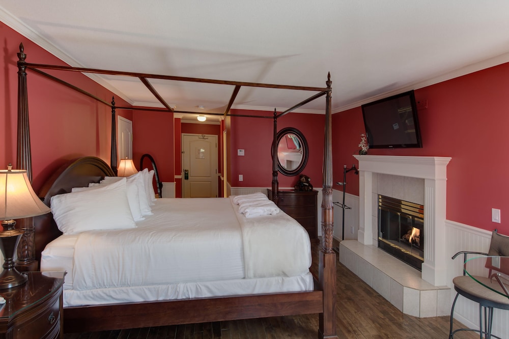 South Thompson Inn 20/69