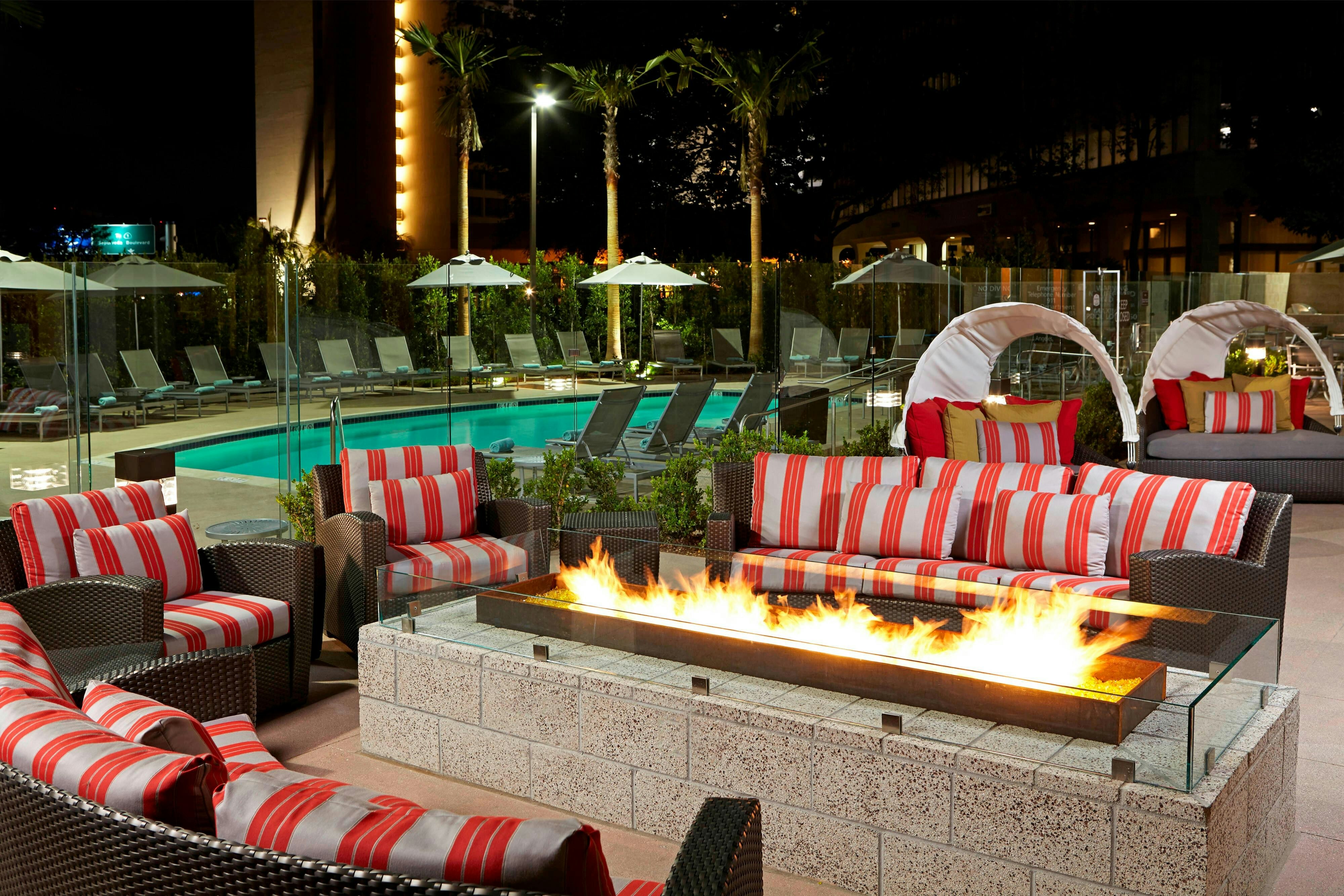 Residence Inn by Marriott Los Angeles LAX/Century Boulevard 51/51