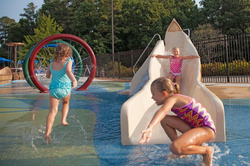 Woodlands Hotel & Suites - A Colonial Williamsburg Hotel 23/64