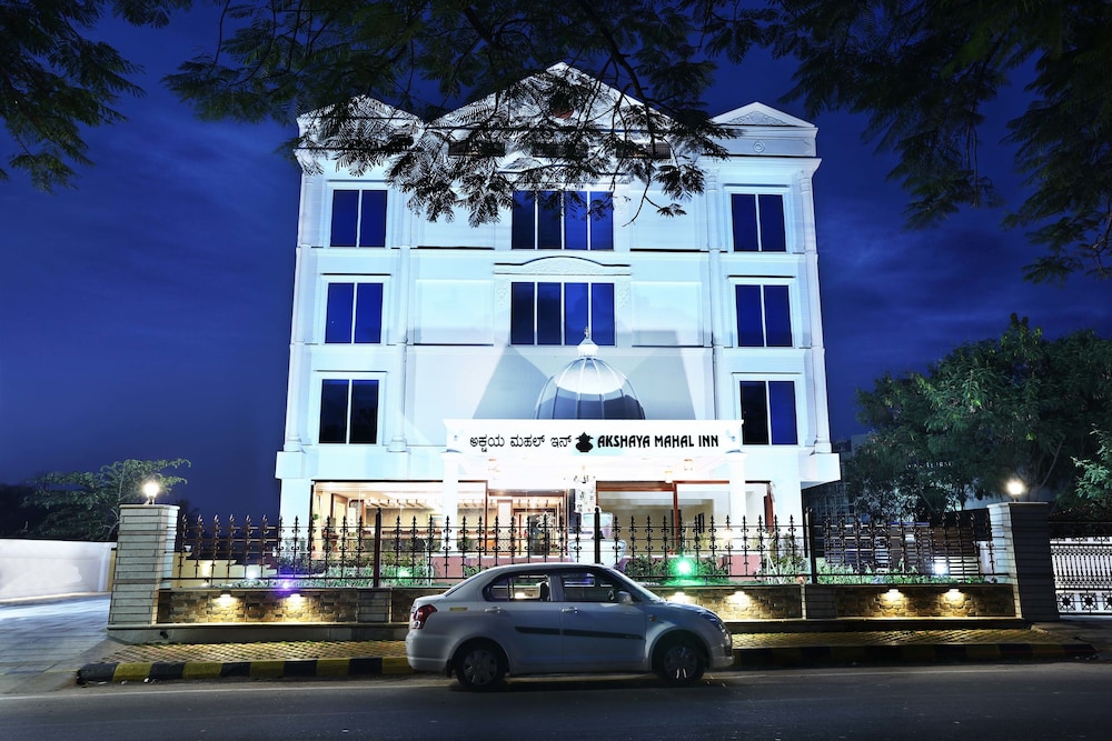 Treebo Akshaya Mahal Inn 3/46