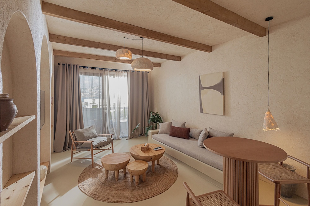 Serab Residencia 37/50