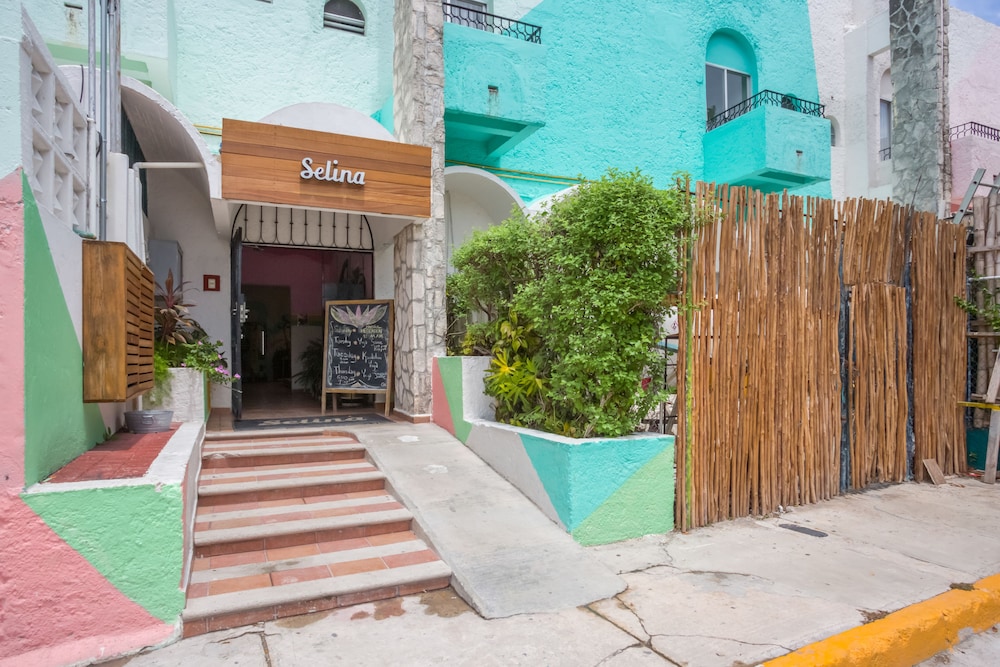 Selina Cancun Downtown 44/50