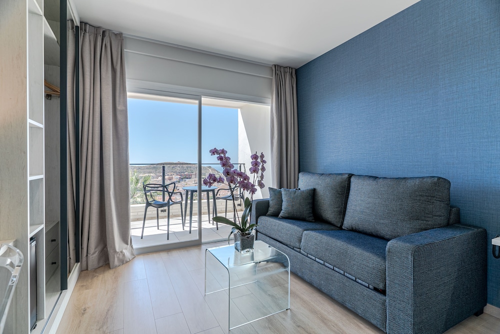 Ramada Resort by Wyndham Puerto de Mazarron 45/67