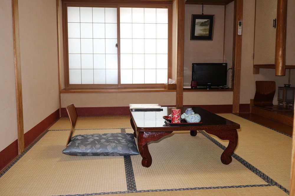 Jizokan Matsuya Ryokan 23/26