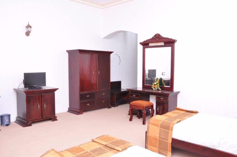 Centauria Hill Resort 11/60