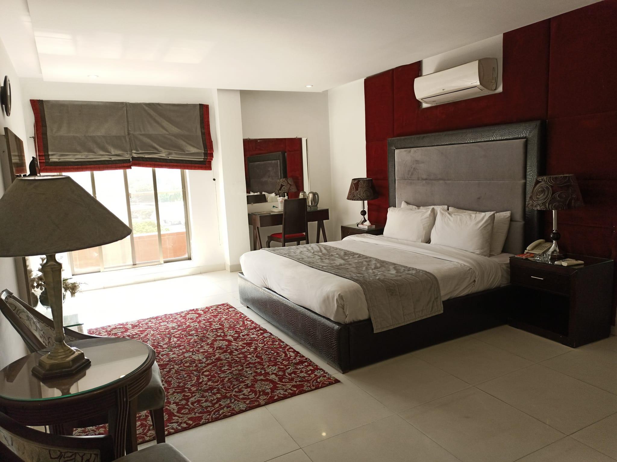 Maisonette Hotels Resorts Lahore 8/28