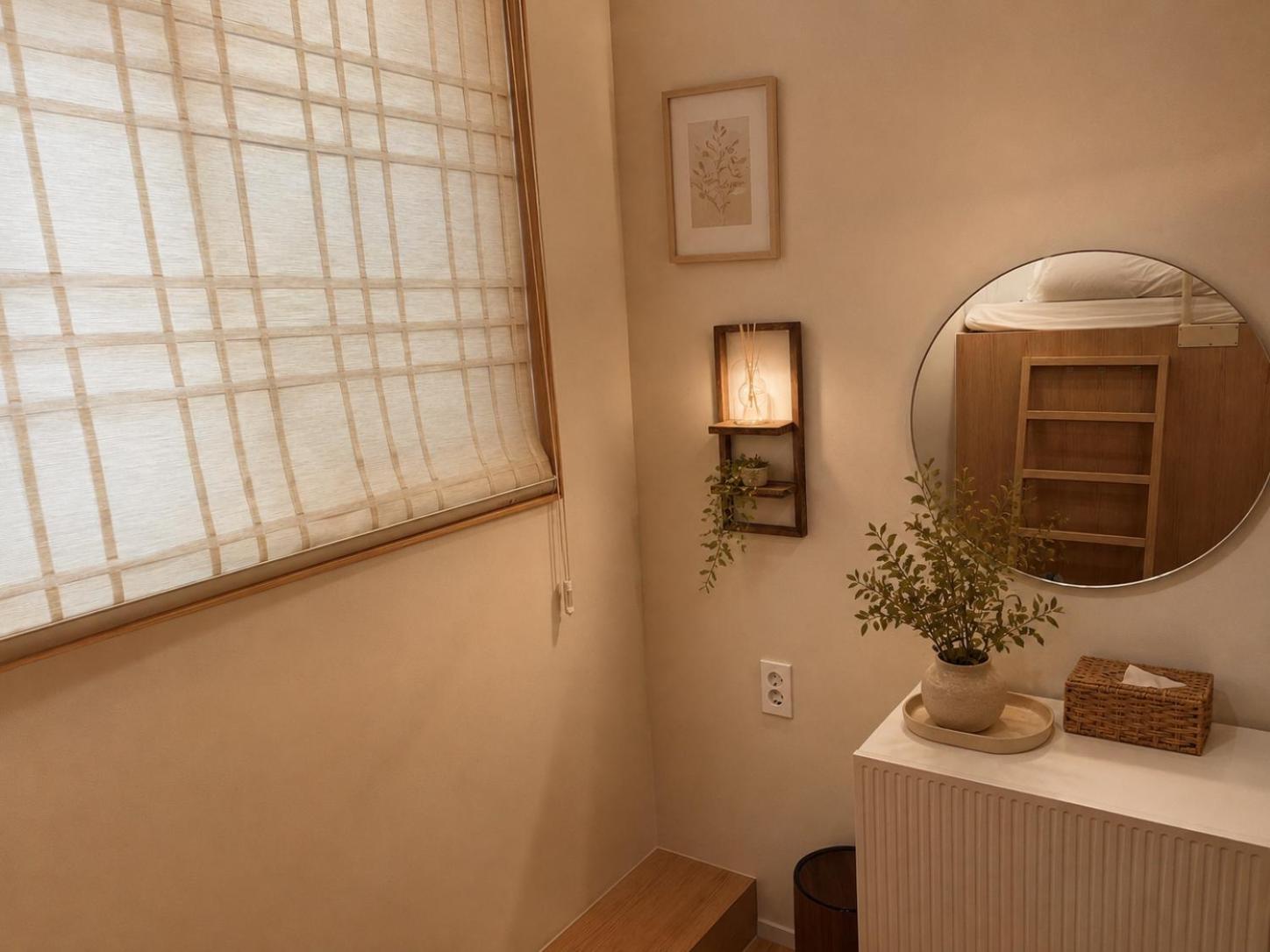 Mellow Stay Hongdae 26/50