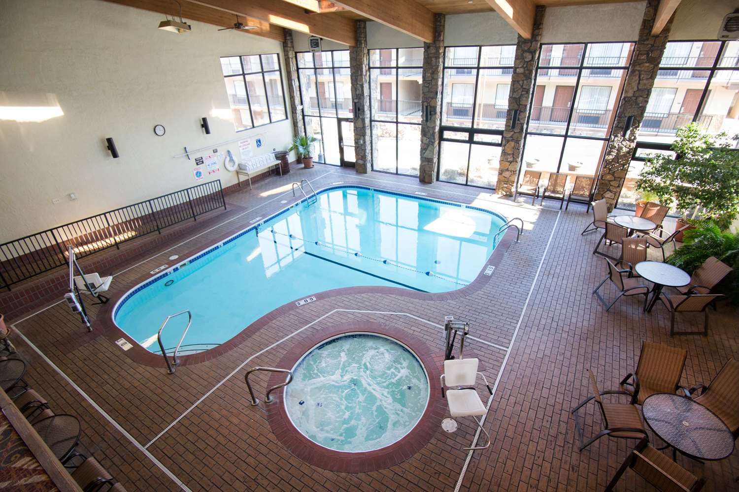 Best Western Center Pointe Inn 6/21