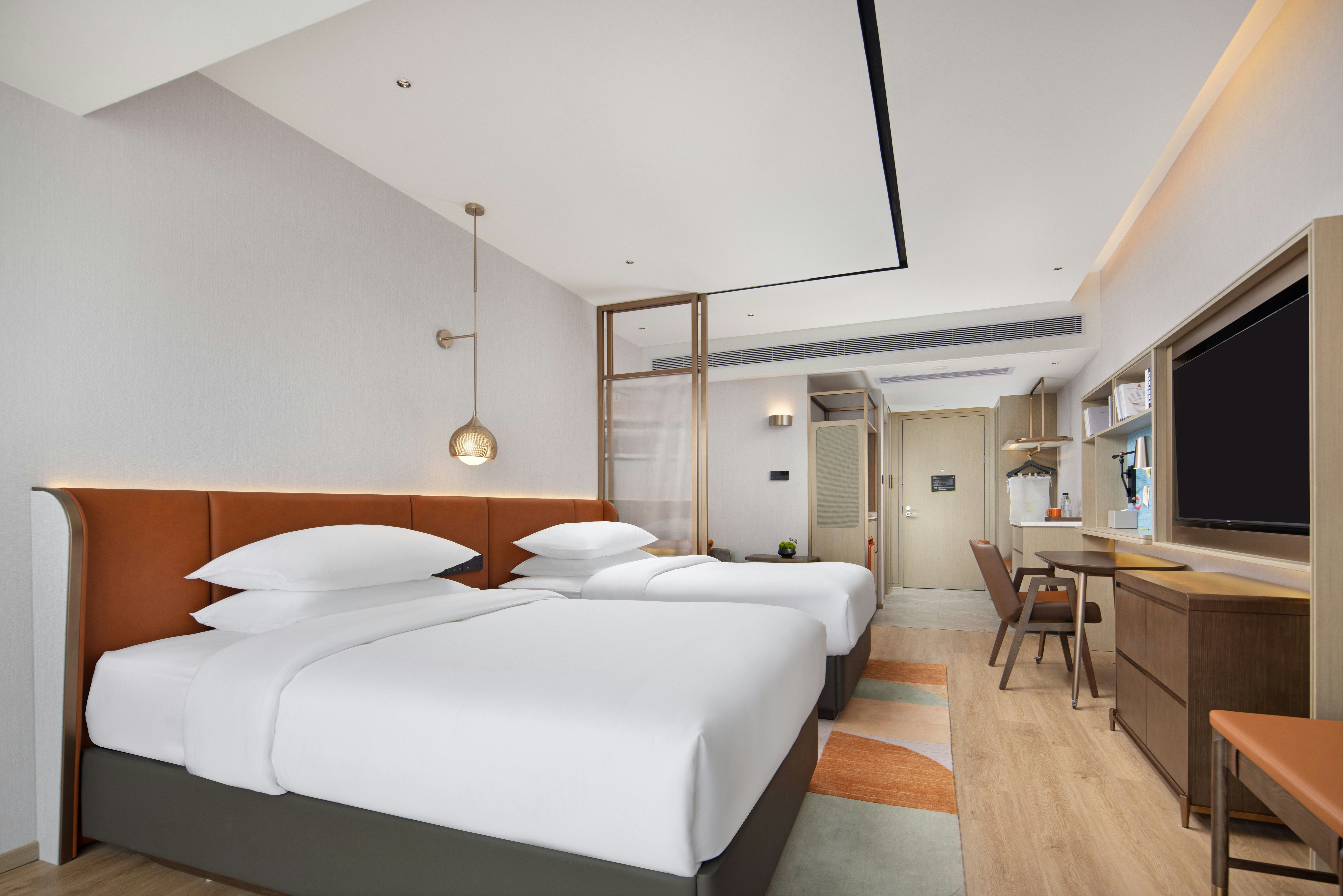 HOME2 SUITES BY HILTON Naning 16/43