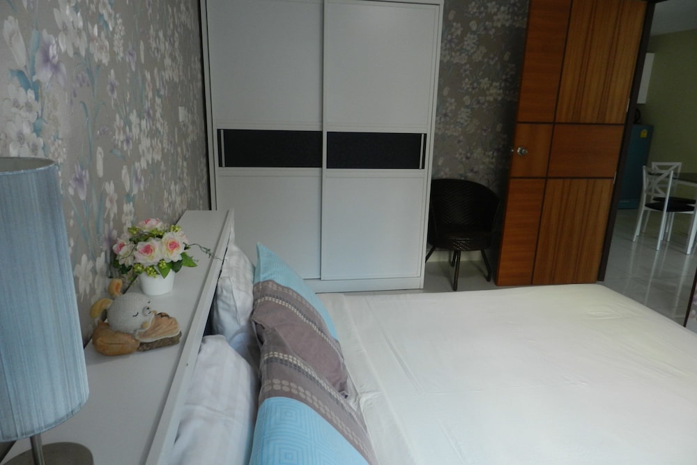 Apartments Alex Group Neocondo Pattaya 21/100